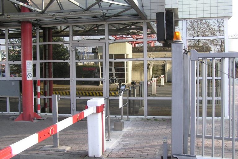 aplikace pro vjezdy a výjezdy vozidel